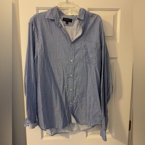 Banana Republic untucked slim fit long sleeve shirt. XL
